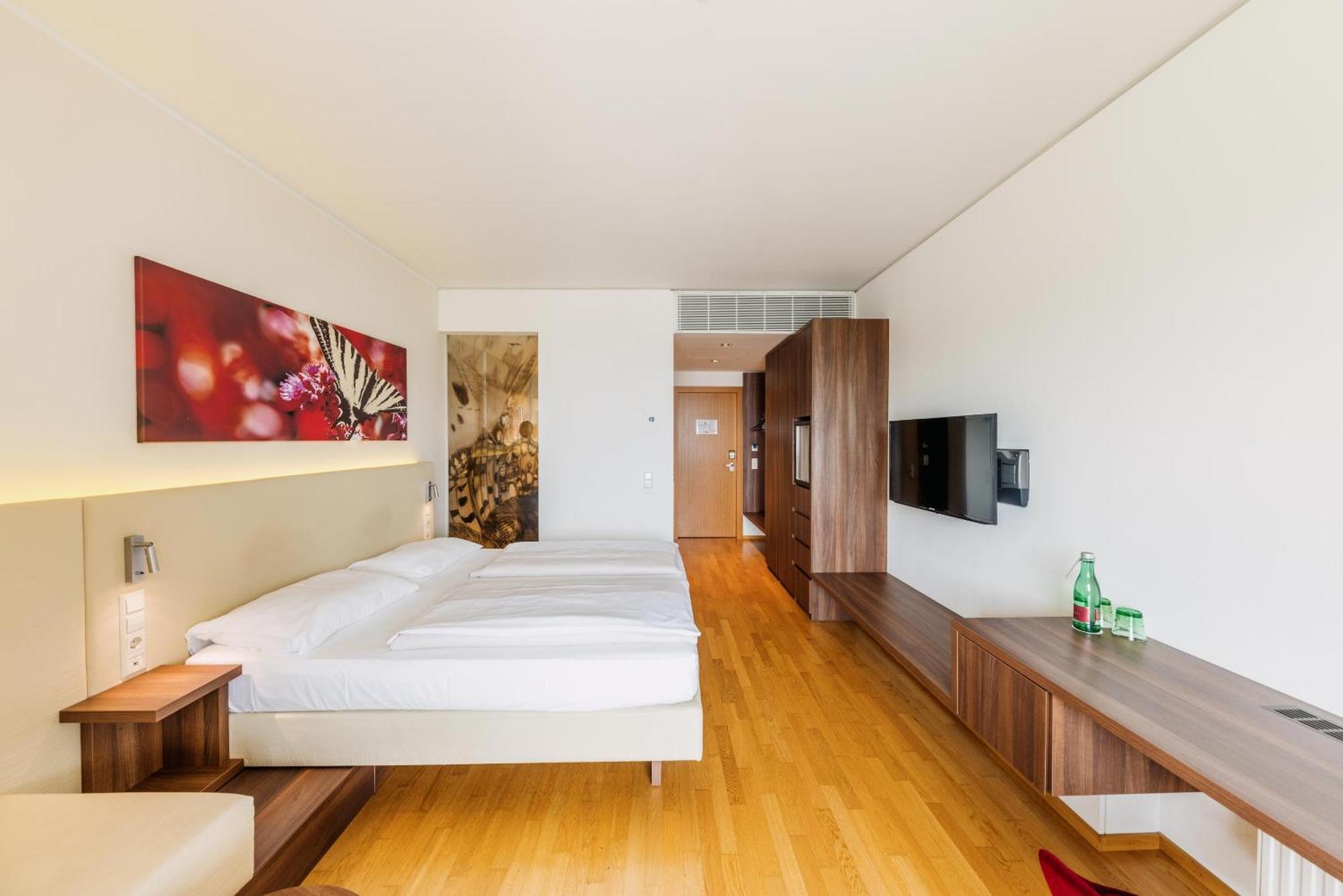 Thermenhotel Karawankenhof Villach Ngoại thất bức ảnh